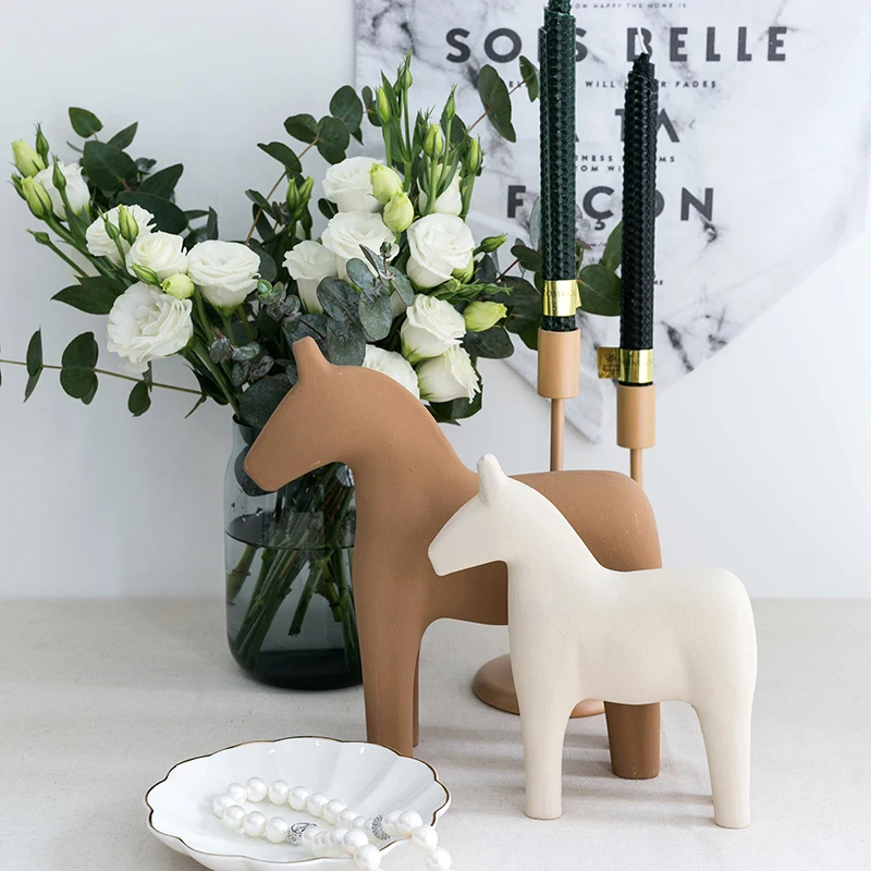 Nordic Wooden Horse Ornaments  - Baby Nursery Table ulasan dan harga